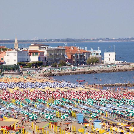 Ferrari Apartments Levante Caorle Dış mekan fotoğraf