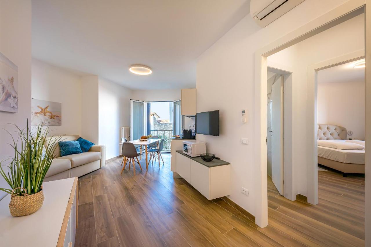 Ferrari Apartments Levante Caorle Dış mekan fotoğraf